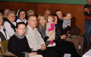 028-Mindenki-karacsonya-2009