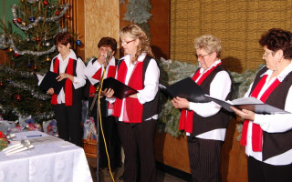 037-Mindenki-karacsonya-2009