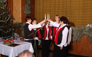 043-Mindenki-karacsonya-2009