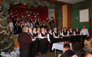 064-Mindenki-karacsonya-2009