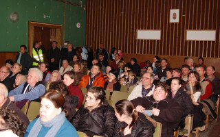 066-Mindenki-karacsonya-2009