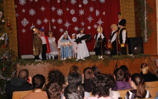 31-Mindenki-karacsonya-2010