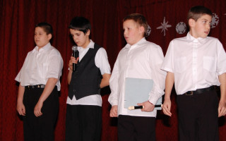33-Mindenki-karacsonya-2010