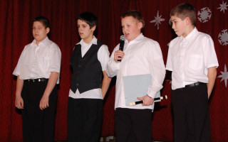 35-Mindenki-karacsonya-2010