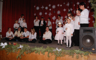 56-Mindenki-karacsonya-2010