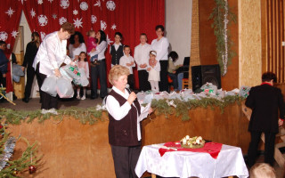 61-Mindenki-karacsonya-2010