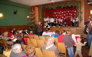 72-Mindenki-karacsonya-2010