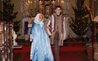 25-Mindenki-karacsonya-2012