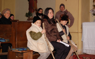 42-Mindenki-karacsonya-2012