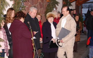 56-Mindenki-karacsonya-2012