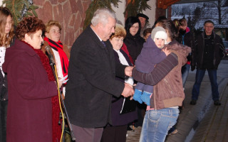 57-Mindenki-karacsonya-2012