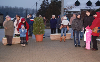 59-Mindenki-karacsonya-2012