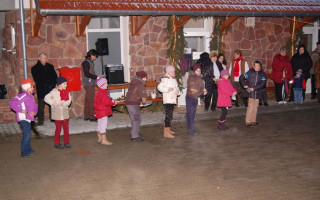 69-Mindenki-karacsonya-2012