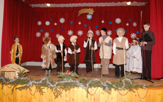33-Mindenki-karacsonya-2013