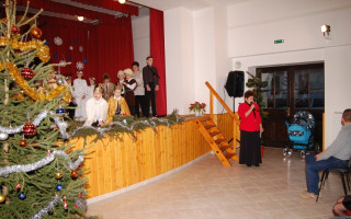 40-Mindenki-karacsonya-2013