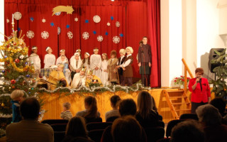 41-Mindenki-karacsonya-2013