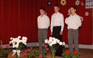 20-Anyak-napja-2014