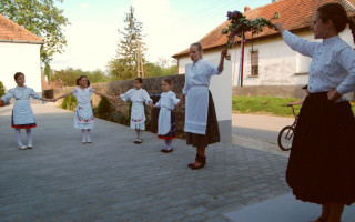 37-Kuturhaz-atadas-2013.-05.-05
