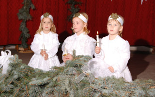 018-Mindenki-karacsonya-2009
