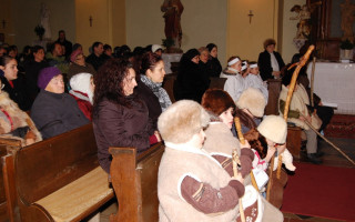10-Mindenki-karacsonya-2012