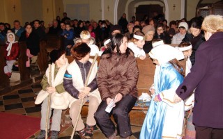 19-Mindenki-karacsonya-2012