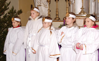 21-Mindenki-karacsonya-2012