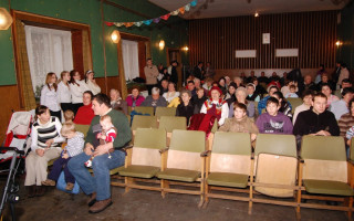 03-Mindenki-karacsonya-2010