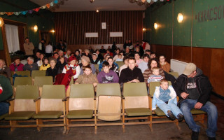 04-Mindenki-karacsonya-2010