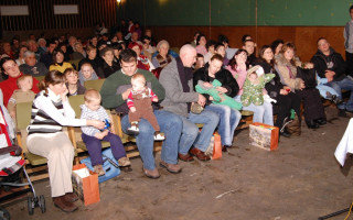 21-Mindenki-karacsonya-2010