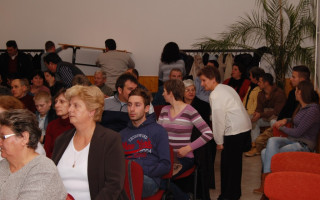 06-Mindenki-karacsonya-2013