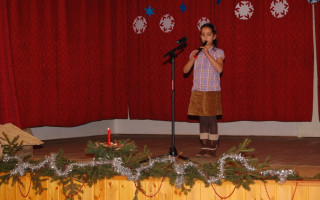 16-Mindenki-karacsonya-2013