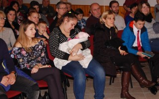 09-Mindenki-karacsonya-2017