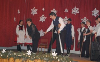 17-Mindenki-karacsonya-2019