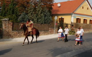 074-Szureti-felvonulas-2009