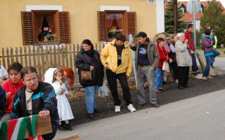 027-Szureti-felvonulas-2011