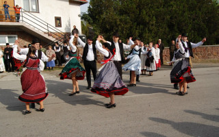 042-Szureti-felvonulas-2011
