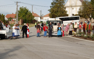 043-Szureti-felvonulas-2011
