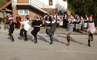 052-Szureti-felvonulas-2011